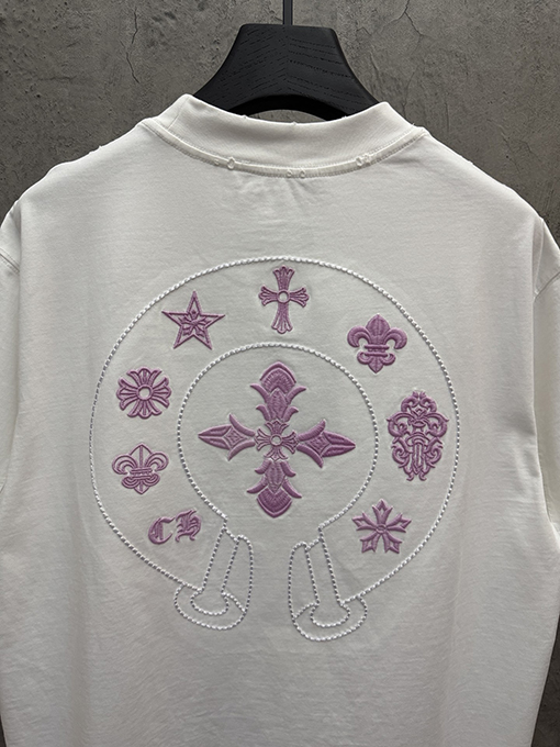 クロムハーツ クラシックな刺繍入り変色半袖Tシャツ