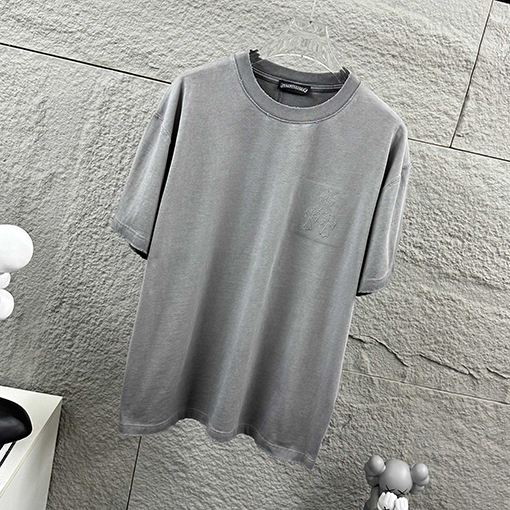 クロムハーツ クラシックなダメージヴィンテージ風の刺繍入り熱転写プリントの半袖Tシャツ