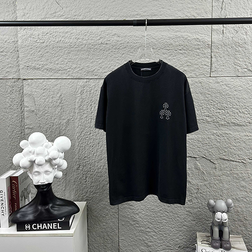 クロムハーツ クラシックなダメージヴィンテージ風の刺繍入り熱転写プリントの半袖Tシャツ