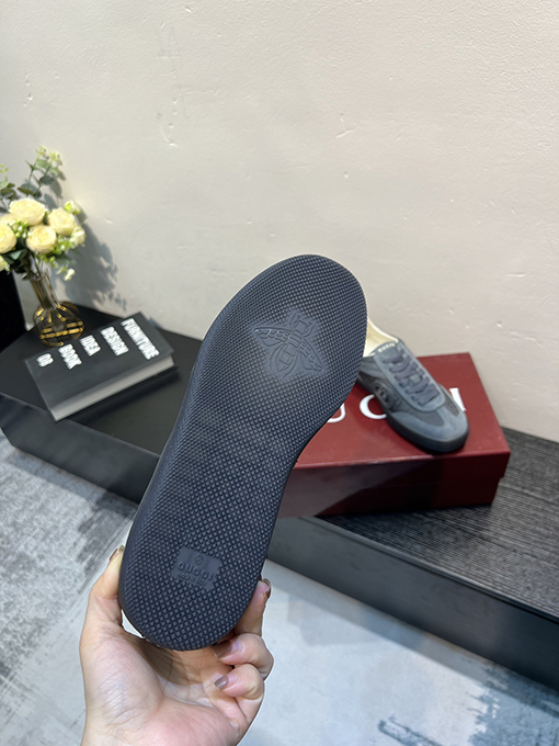 グッチ カップル向けドイツ製トレーニングスニーカー
