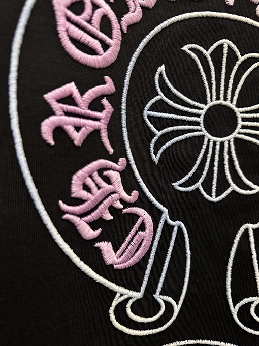 クロムハーツスーパーコピー クラシックな3D刺繍入りUV変色半袖Tシャツ