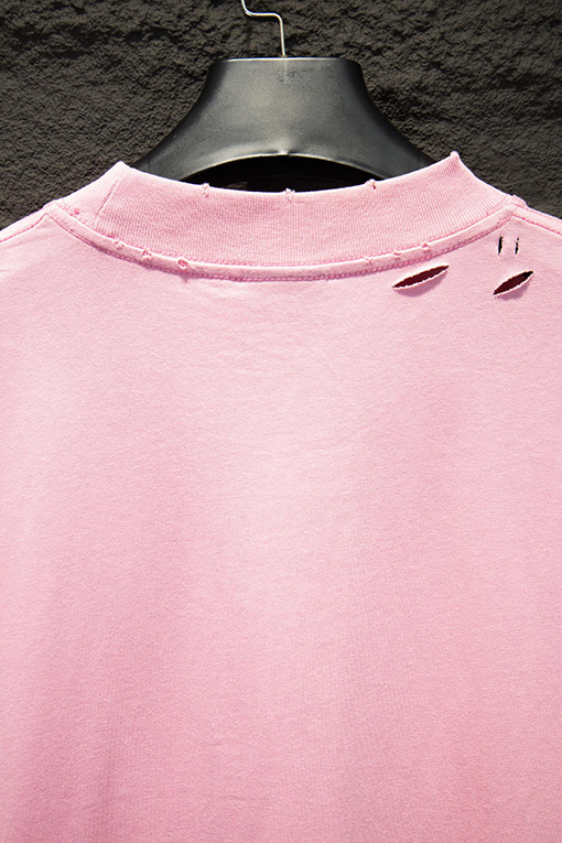 バレンシアガ BALENCIAGA ダメージのグラフィティ刺繍入り半袖Tシャツ