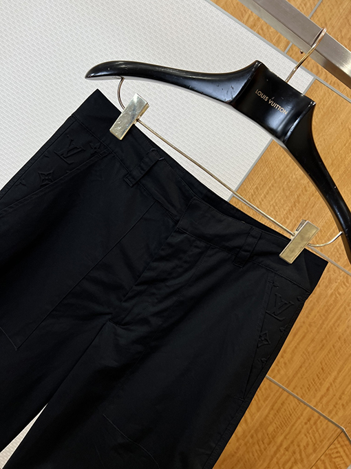 ルイヴィトン 金属装飾付きストレートレッグカジュアルパンツ
