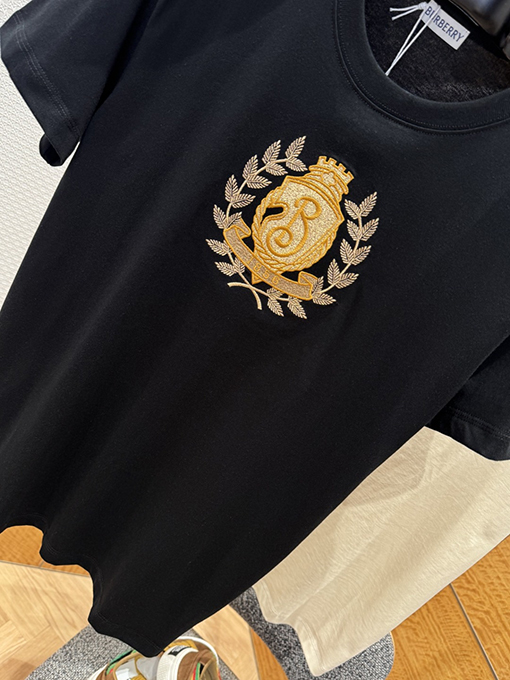 バーバリースーパーコピー 刺繍入りBバッジ付きコットン半袖Tシャツ
