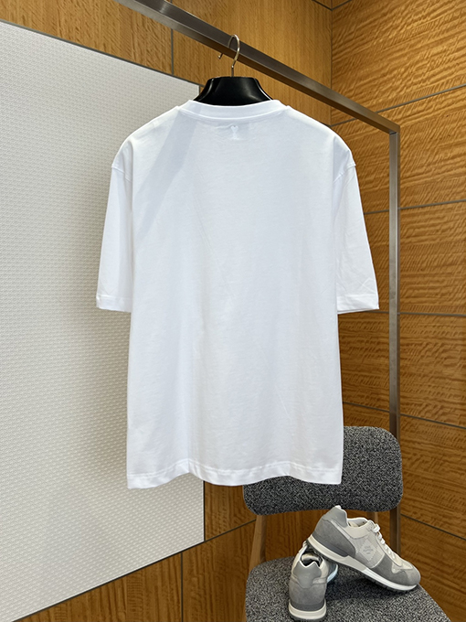 アミコピー JE T'AIME 付箋柄プリントのクルーネック半袖Tシャツ