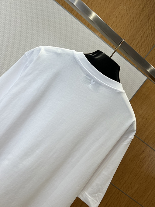 アミコピー JE T'AIME 付箋柄プリントのクルーネック半袖Tシャツ