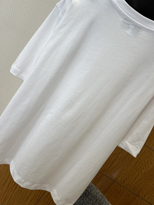 アミコピー JE T'AIME 付箋柄プリントのクルーネック半袖Tシャツ