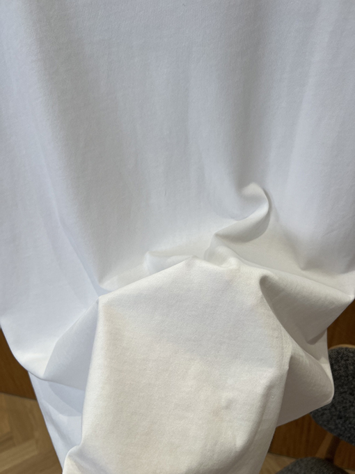 アミコピー JE T'AIME 付箋柄プリントのクルーネック半袖Tシャツ