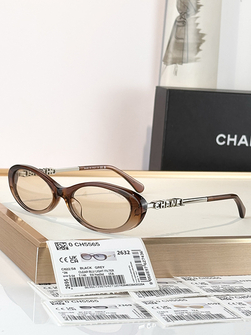 シャネルスーパーコピー 新モデルクラシックマジックミラー CH5565