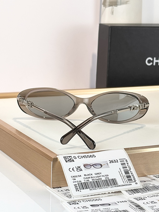 シャネルスーパーコピー 新モデルクラシックマジックミラー CH5565