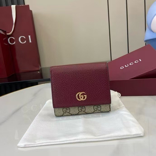 グッチ Ophidia 新シリーズの財布
