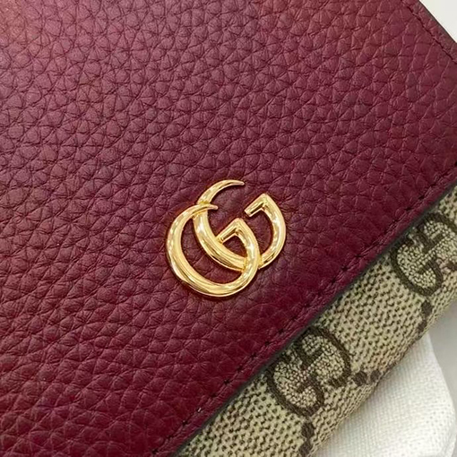 グッチ Ophidia 新シリーズの財布
