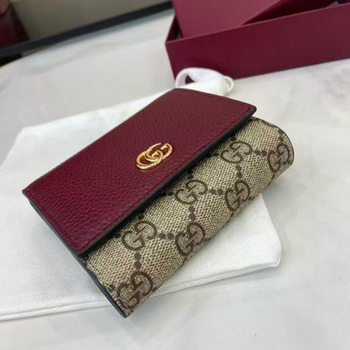 グッチ Ophidia 新シリーズの財布