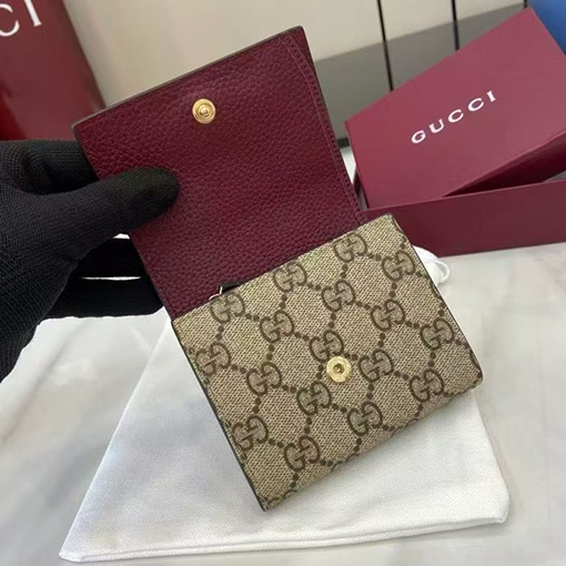 グッチ Ophidia 新シリーズの財布