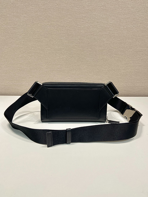 プラダスーパーコピー 新しいウエストバッグ