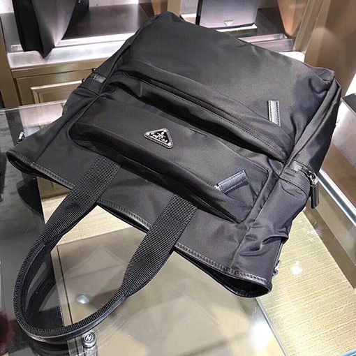 プラダコピー ナイロン製ハンドバッグ