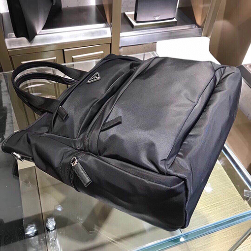 プラダコピー ナイロン製ハンドバッグ
