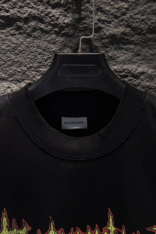 バレンシアガスーパーコピー BALENCIAGA 新作 ホワイトインクダイレクトプリント半袖Tシャツ