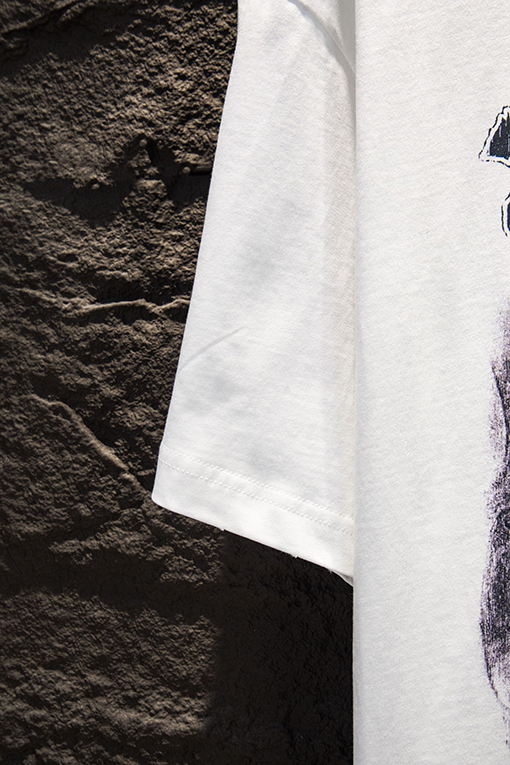 バレンシアガコピー BALENCIAGA ファッションな白インク直刷り半袖Tシャツ