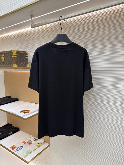 ヴァレンティノコピー 刺繍ロゴ入り半袖Tシャツ