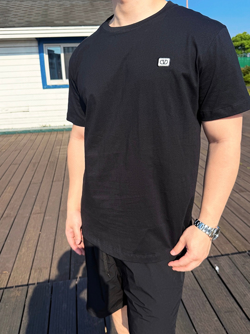 ヴァレンティノコピー 刺繍ロゴ入り半袖Tシャツ