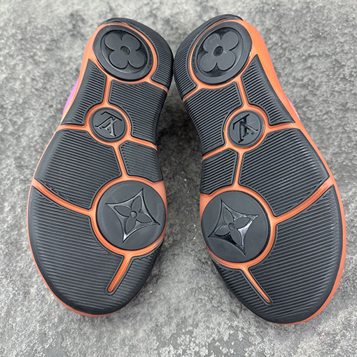 ルイヴィトンスーパーコピー LV Sprint Monogram Flower レディース花柄スニーカー
