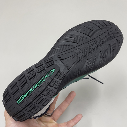 バレンシアガ Balenciaga Radar Gradient Lines 新モデルカップルスニーカー