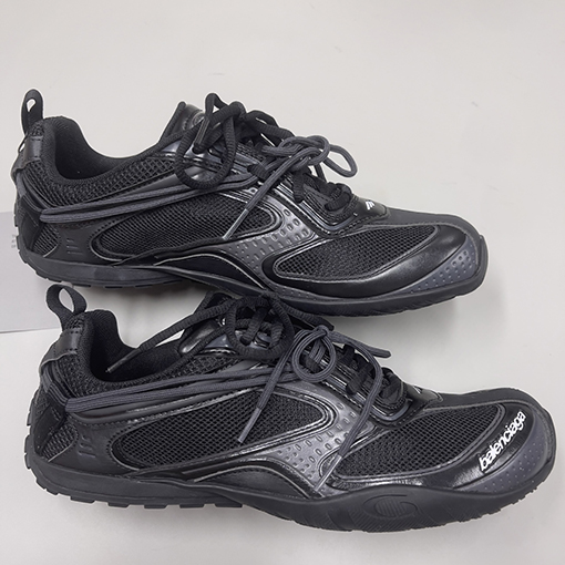 バレンシアガ Balenciaga Radar Gradient Lines 新モデルカップルスニーカー