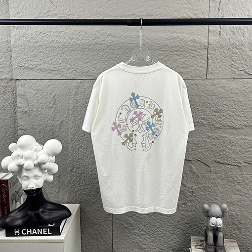クロムハーツスーパーコピー クラシックなダメージヴィンテージスタイル3Dラインストーンパッチワークの半袖Tシャツ