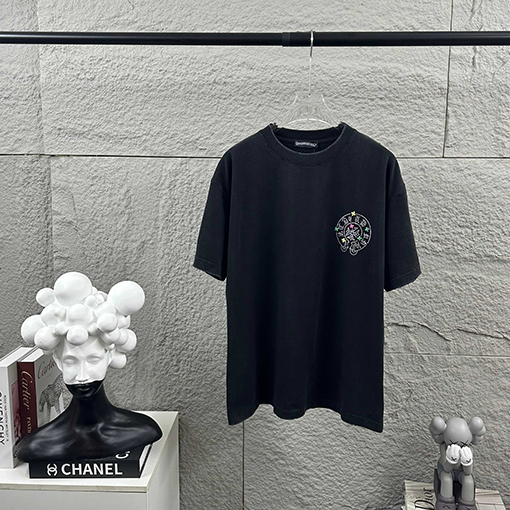 クロムハーツスーパーコピー クラシックなダメージヴィンテージスタイル3Dラインストーンパッチワークの半袖Tシャツ