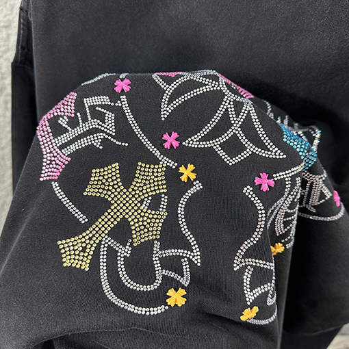 クロムハーツスーパーコピー クラシックなダメージヴィンテージスタイル3Dラインストーンパッチワークの半袖Tシャツ