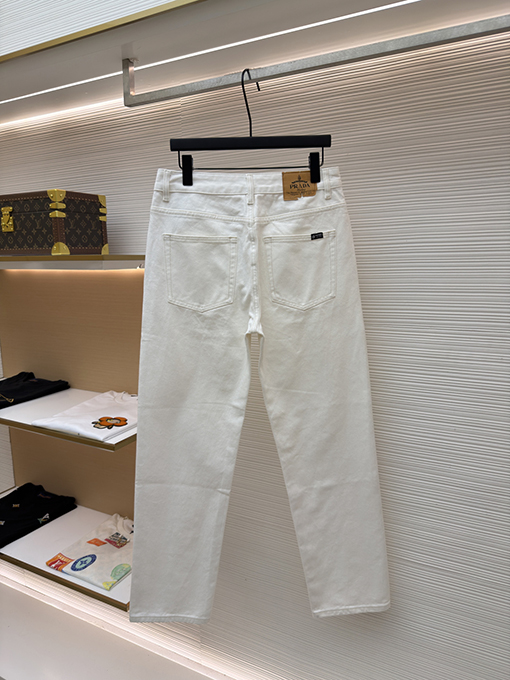 プラダコピー 無地のレザーパッチ付きパンツ