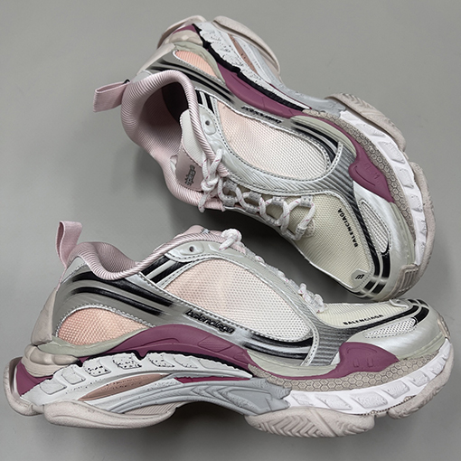 バレンシアガ Balenciaga Triple S.2 カップルスニーカー