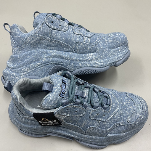 バレンシアガ Triple S Canvas 新しいカップルスニーカー