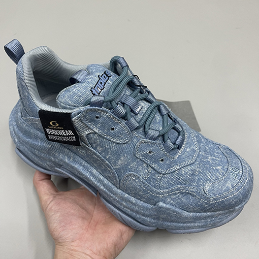 バレンシアガ Triple S Canvas 新しいカップルスニーカー