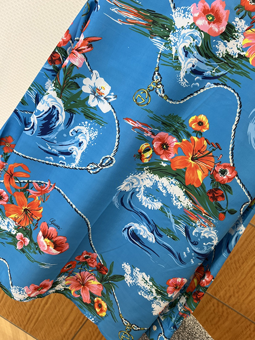 グッチ オーシャンフローラルプリントの長袖シャツ