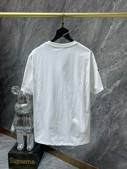 クロムハーツコピー クロスサンスクリットパッチワークレザーオーバーレイメタル半袖Tシャツ