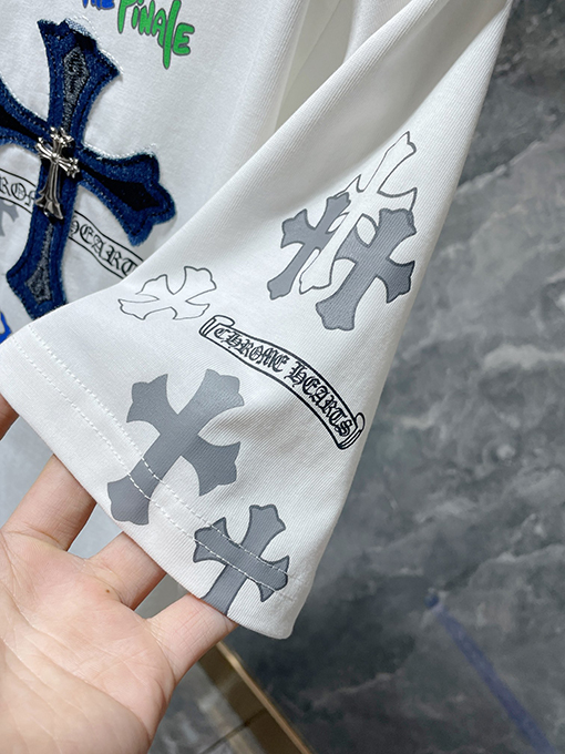 クロムハーツコピー クロスサンスクリットパッチワークレザーオーバーレイメタル半袖Tシャツ