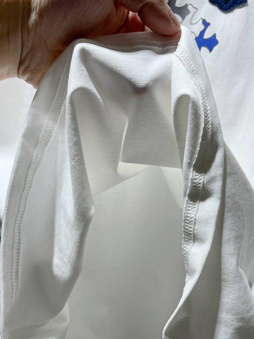 クロムハーツコピー クロスサンスクリットパッチワークレザーオーバーレイメタル半袖Tシャツ