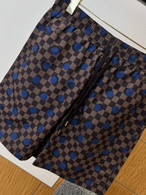 ルイヴィトンスーパーコピー ファッションなチェック柄ドットプリントの半袖シャツとショートパンツのセット