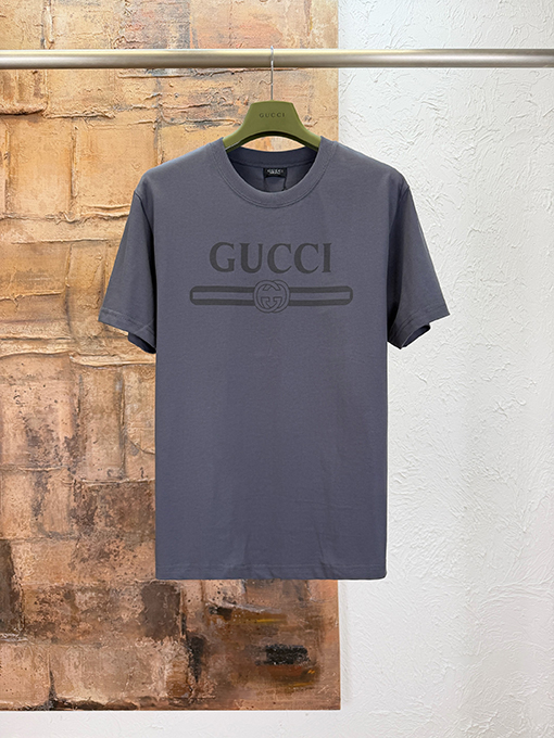 グッチコピー クラシックなロゴプリント入り半袖Tシャツ