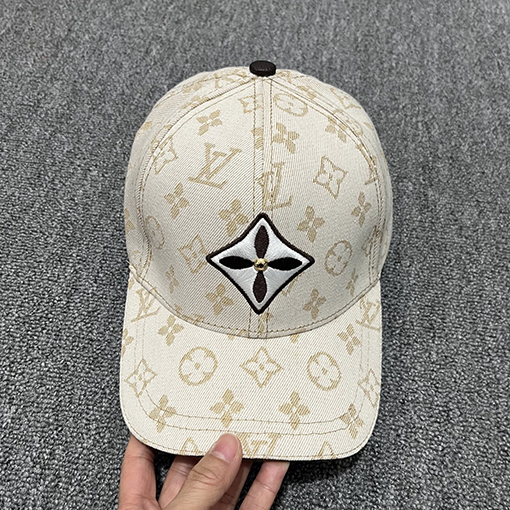 ルイヴィトンコピー 高級感がありスタイリッシュなベースボールキャップ
