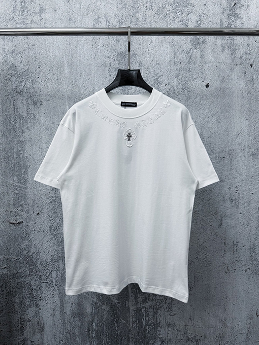 クロムハーツコピー ネックラインに刺繍文字が入ったの半袖Tシャツ