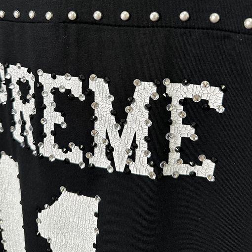 シュプリーム SUPREMEコピー 背番号11 ラインストーンアップリケ文字入り半袖サッカーユニフォーム