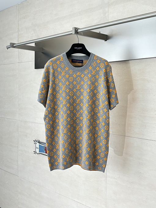 ルイヴィトン Monogram 全面ジャカードニットの半袖Tシャツ