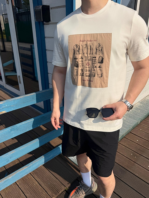 モンクレール スーパーコピープリント入りコットン半袖Tシャツ