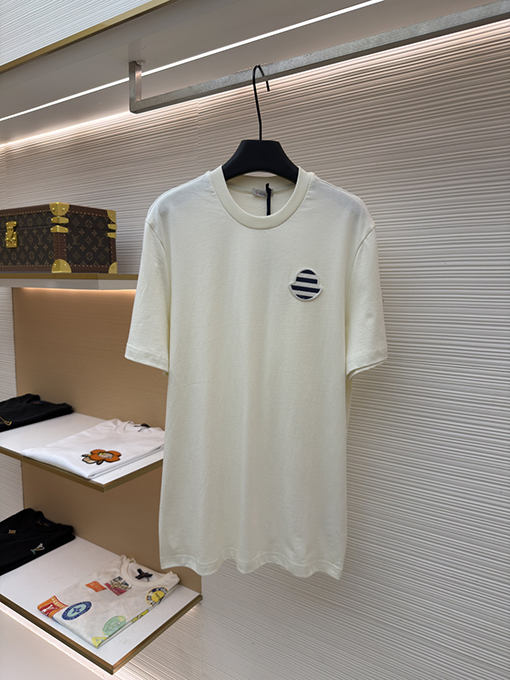 モンクレール スーパーコピーストライプロゴパッチ付き半袖Tシャツ