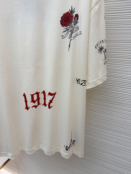 バレンシアガコピー 1917 TATTOO タトゥー柄のニット半袖Tシャツ