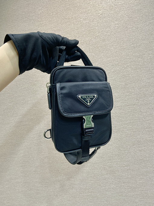 プラダスーパーコピー 新しい携帯電話チェストバッグ