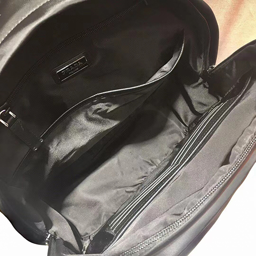 プラダスーパーコピー クラシックのバックパック